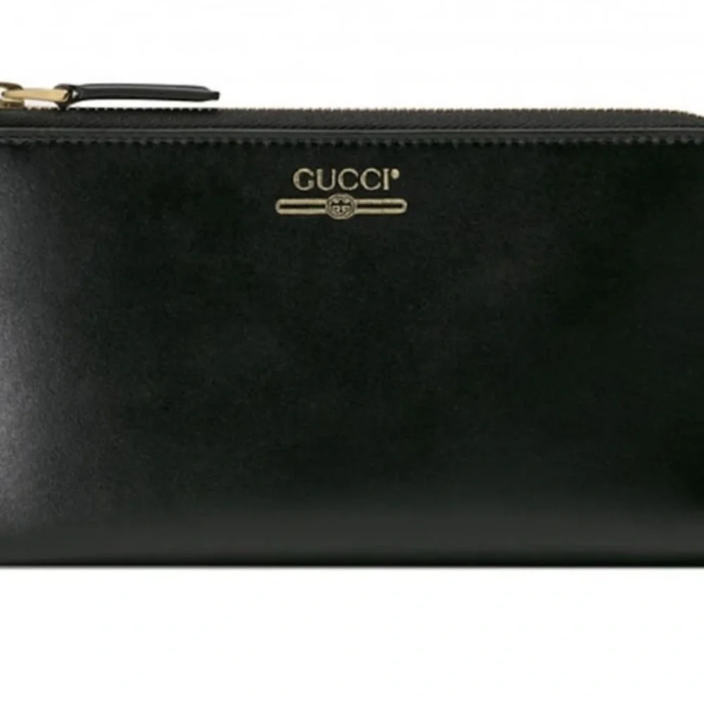 Authentic Gucci Plutone Black Soft Calf Leather Logo Three Quarter Zip W…